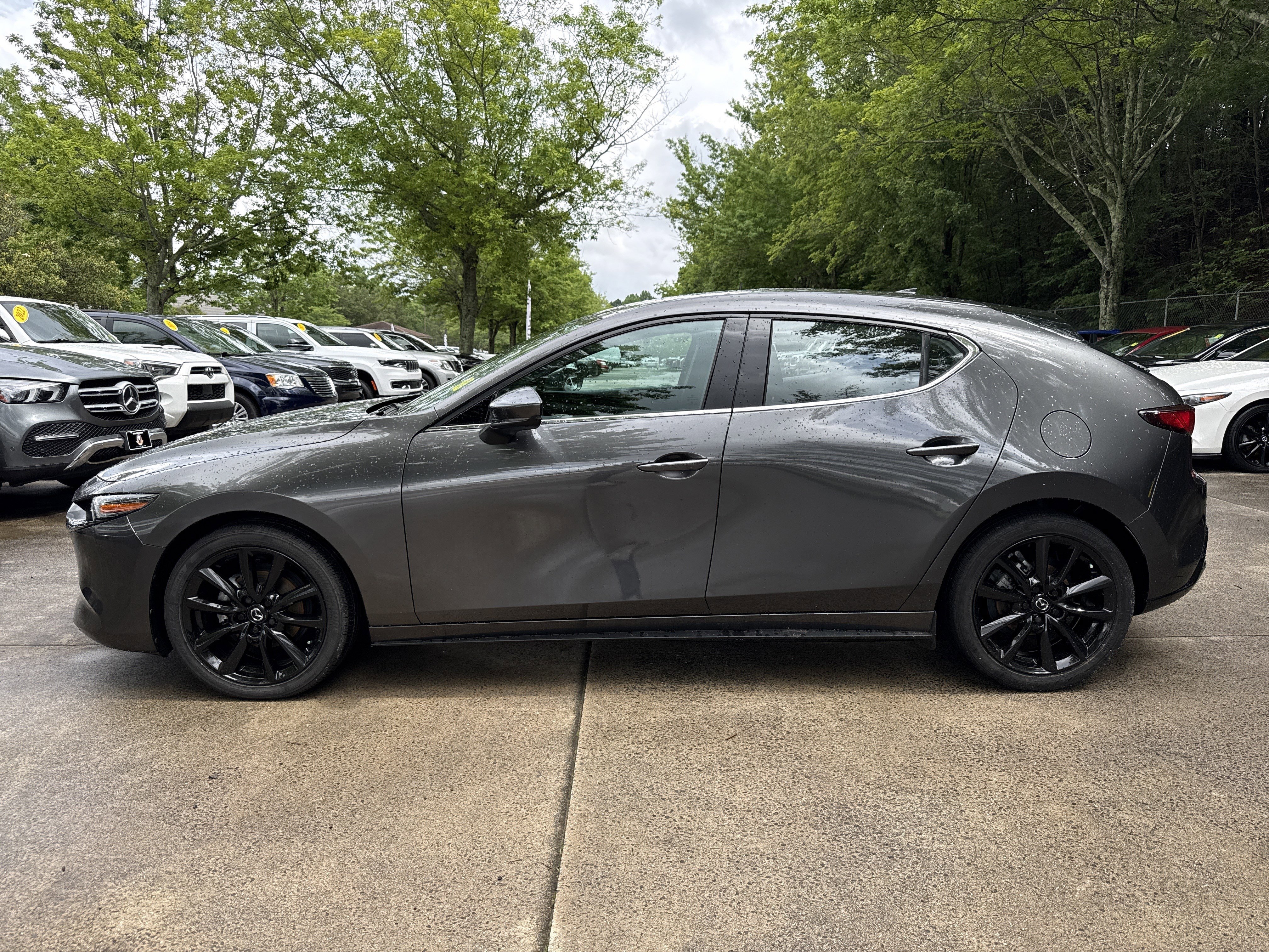 Used 2024 MAZDA MAZDA3 s FWD image 4