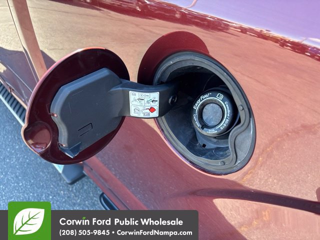 Used 2015 Ford F150 XLT w/ Equipment Group 301A Mid AWD/4WD image 10