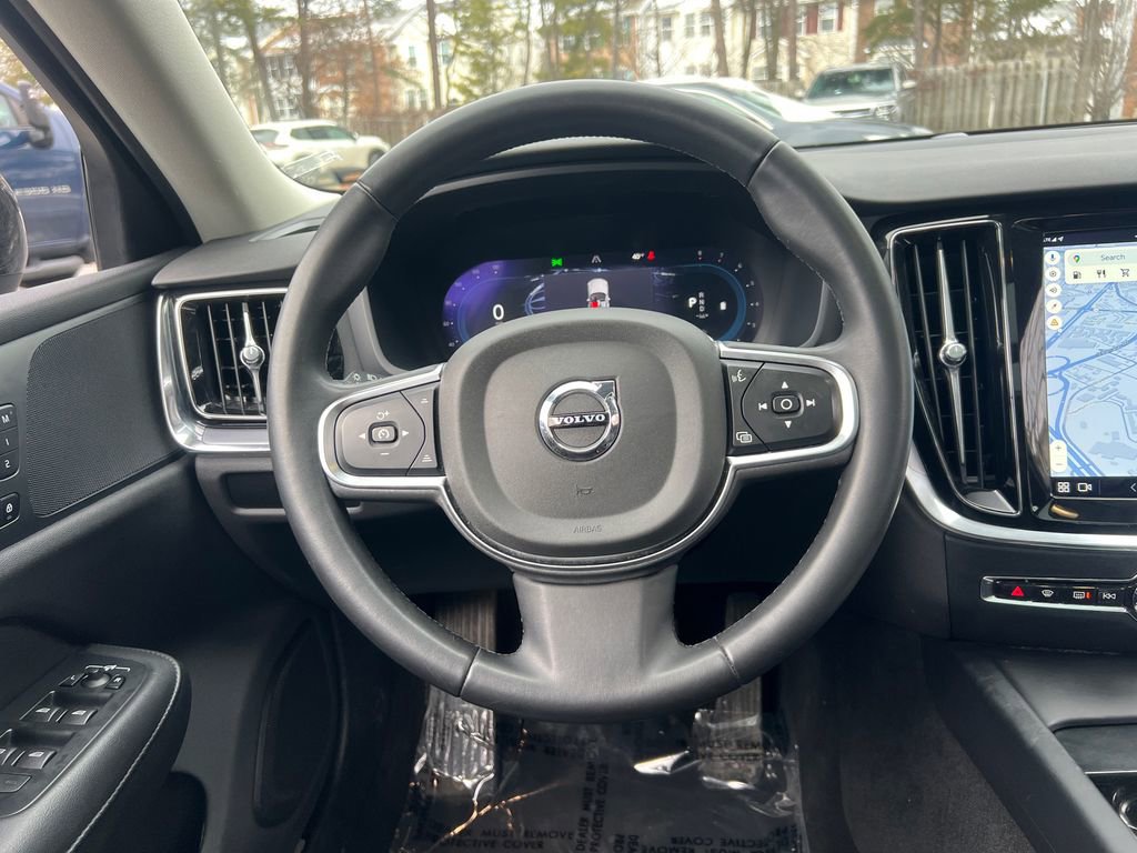 Used 2024 Volvo S60 B5 Core image 26
