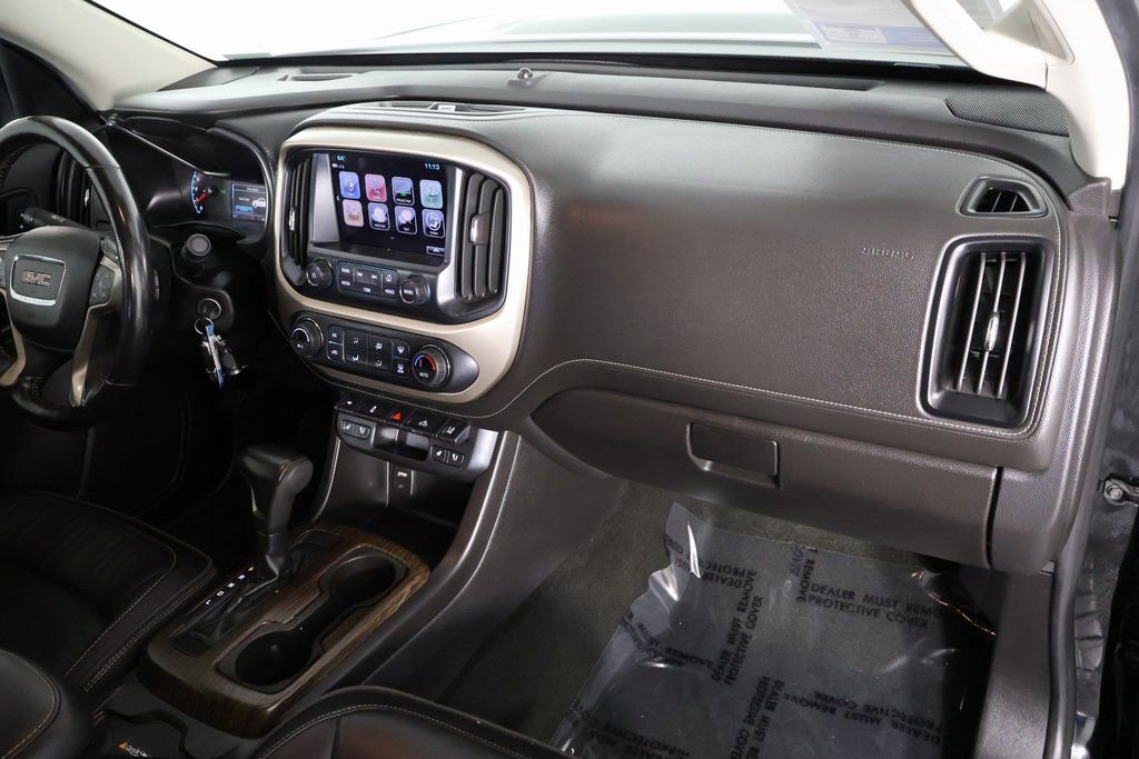Used 2017 GMC Canyon Denali image 9