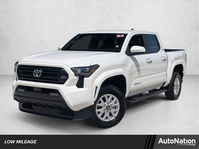 Certified 2024 Toyota Tacoma SR5 image 1