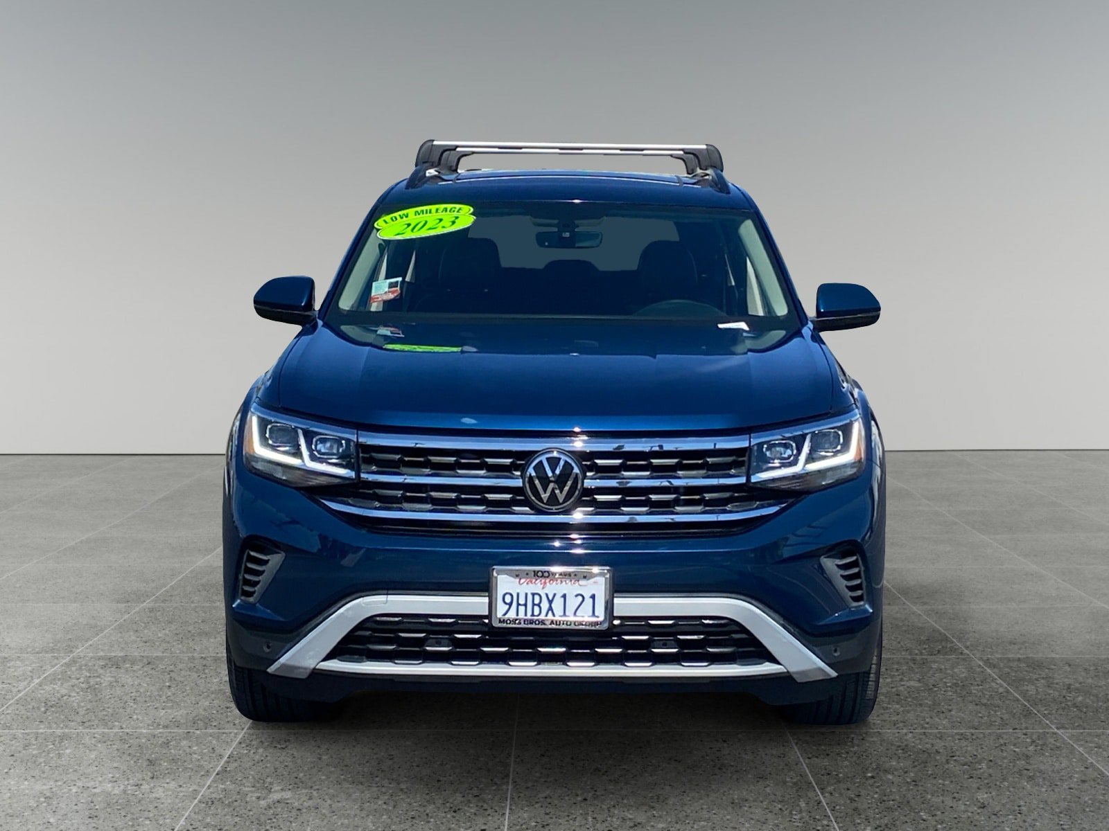 Used 2023 Volkswagen Atlas SE w/ Panoramic Sunroof Package FWD image 8