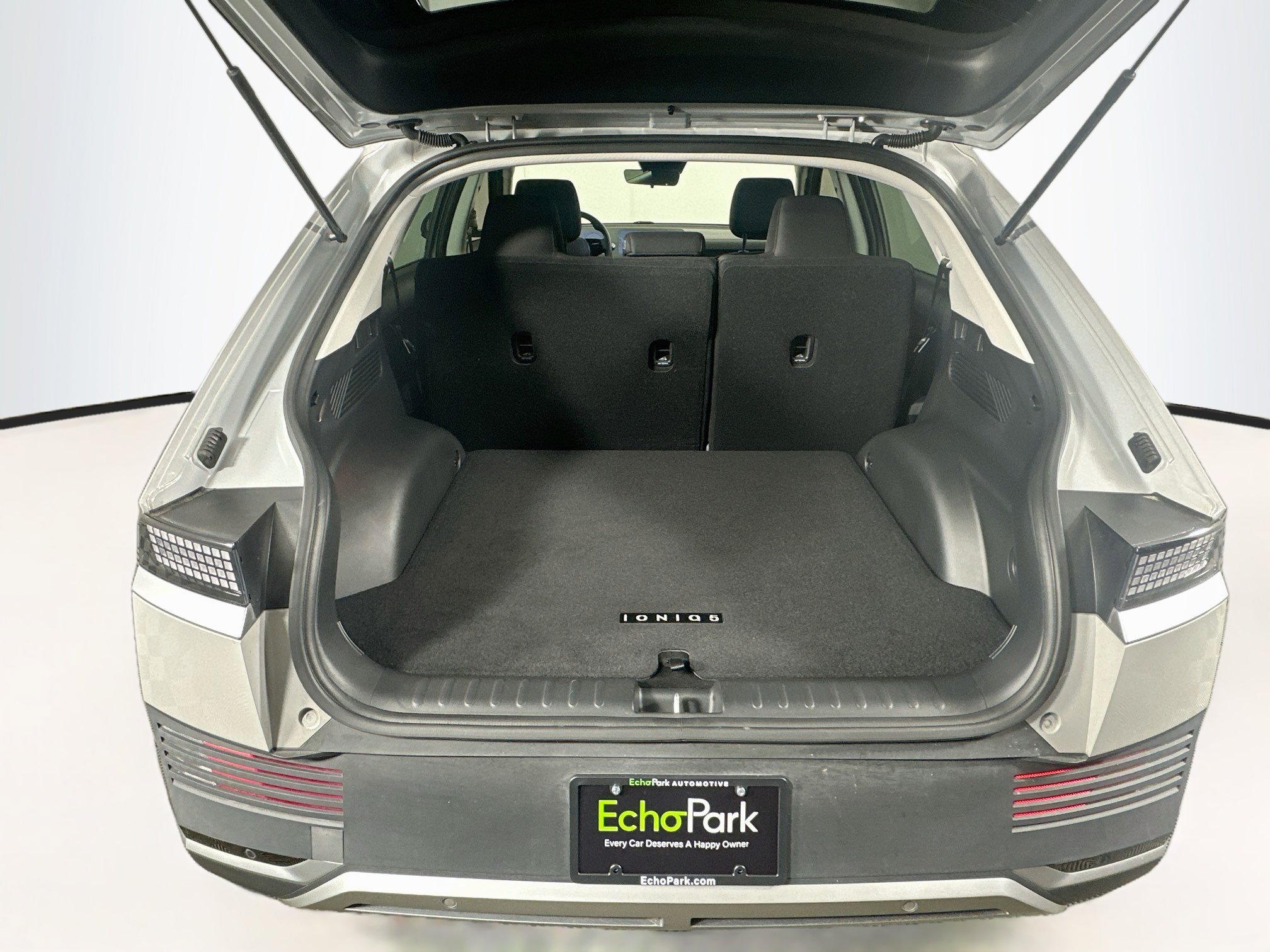 Used 2023 Hyundai Ioniq 5 SE w/ Cargo Package RWD image 28