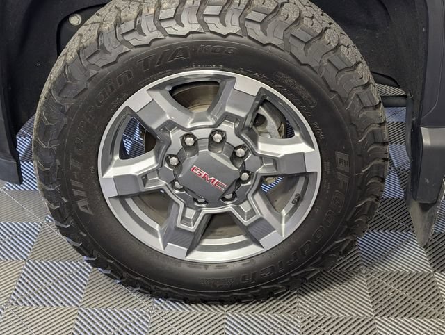 Certified 2025 GMC Sierra 2500 SLT w/ SLT Premium Package AWD/4WD image 6