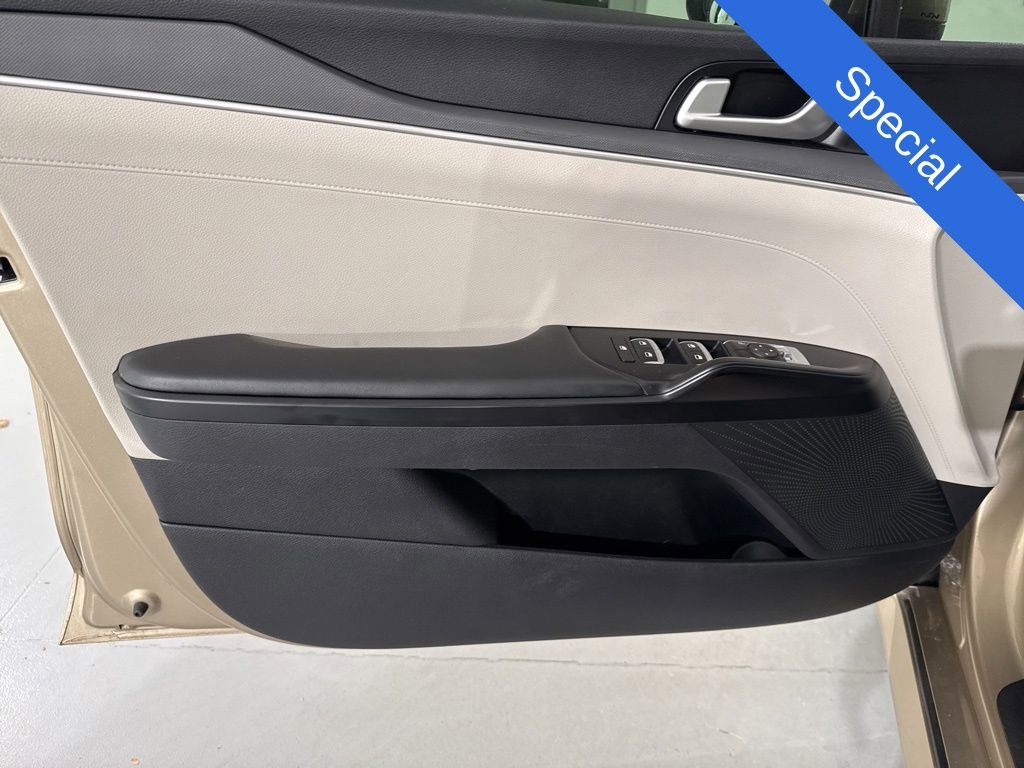 Used 2022 Kia K5 LXS FWD image 18