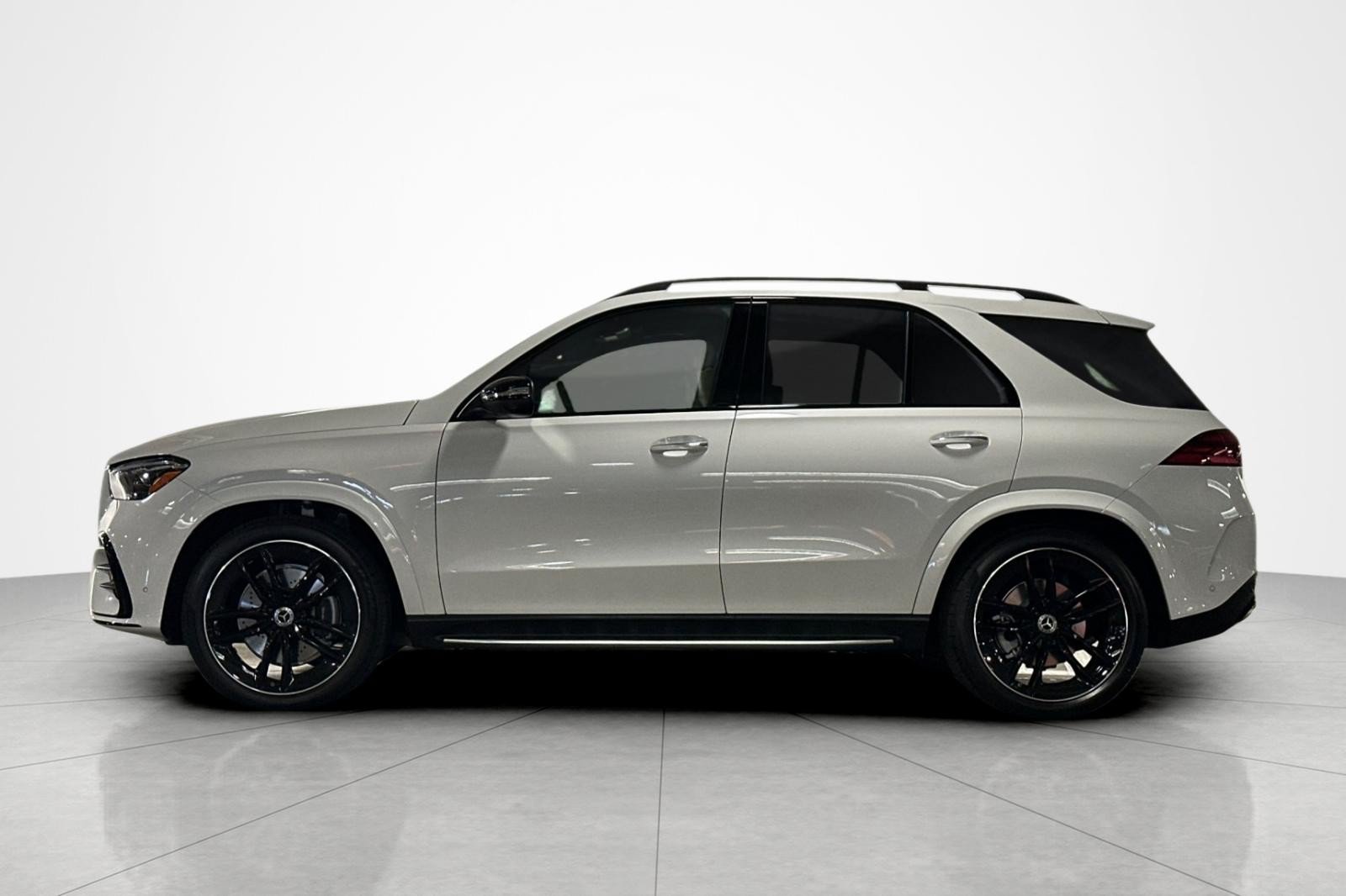 New 2026 Mercedes-Benz GLE 580 4MATIC image 2