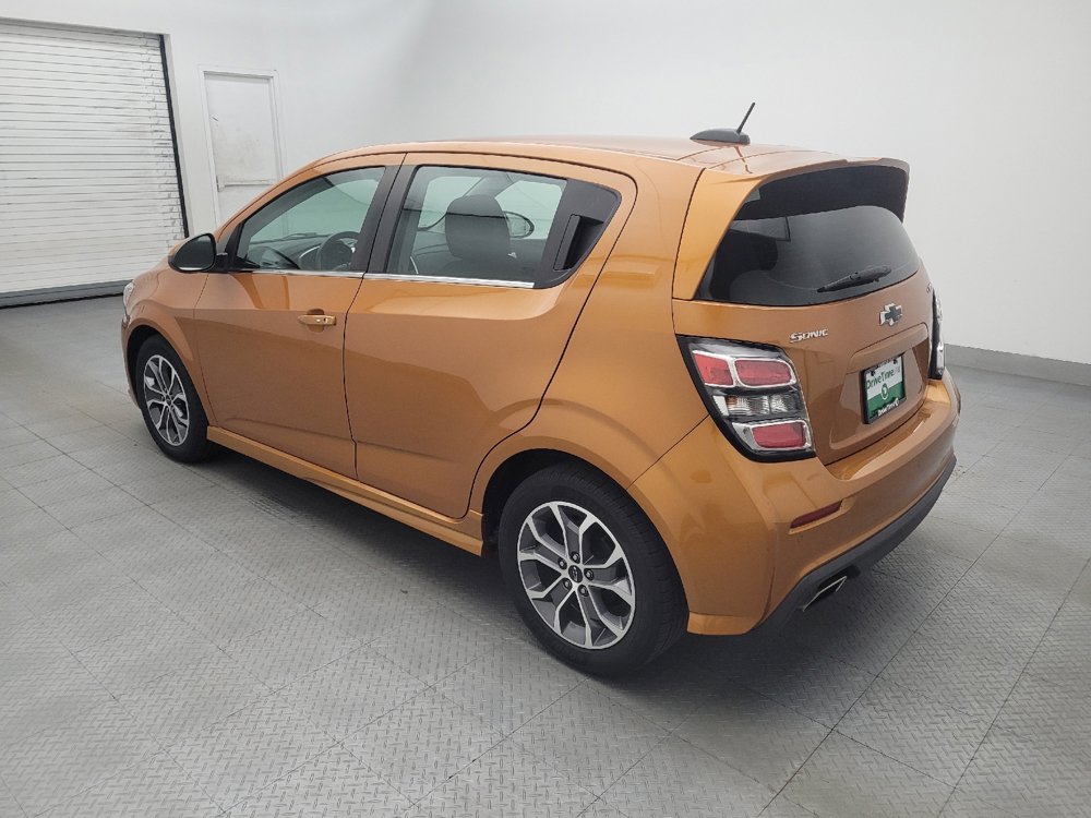 Used 2019 Chevrolet Sonic LT w/ Convenience Package FWD image 5