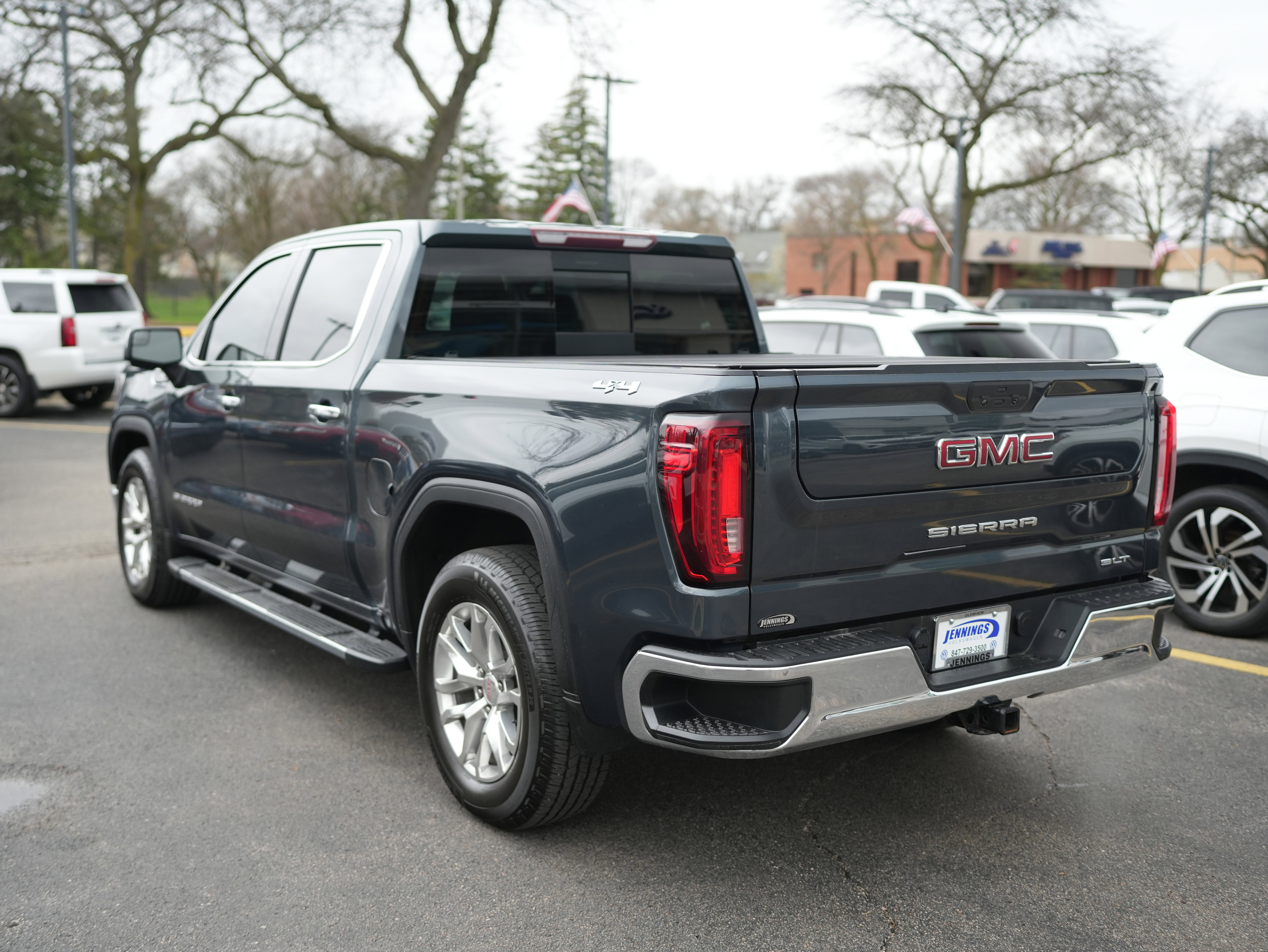 Used 2020 GMC Sierra 1500 SLT w/ SLT Premium Package image 5