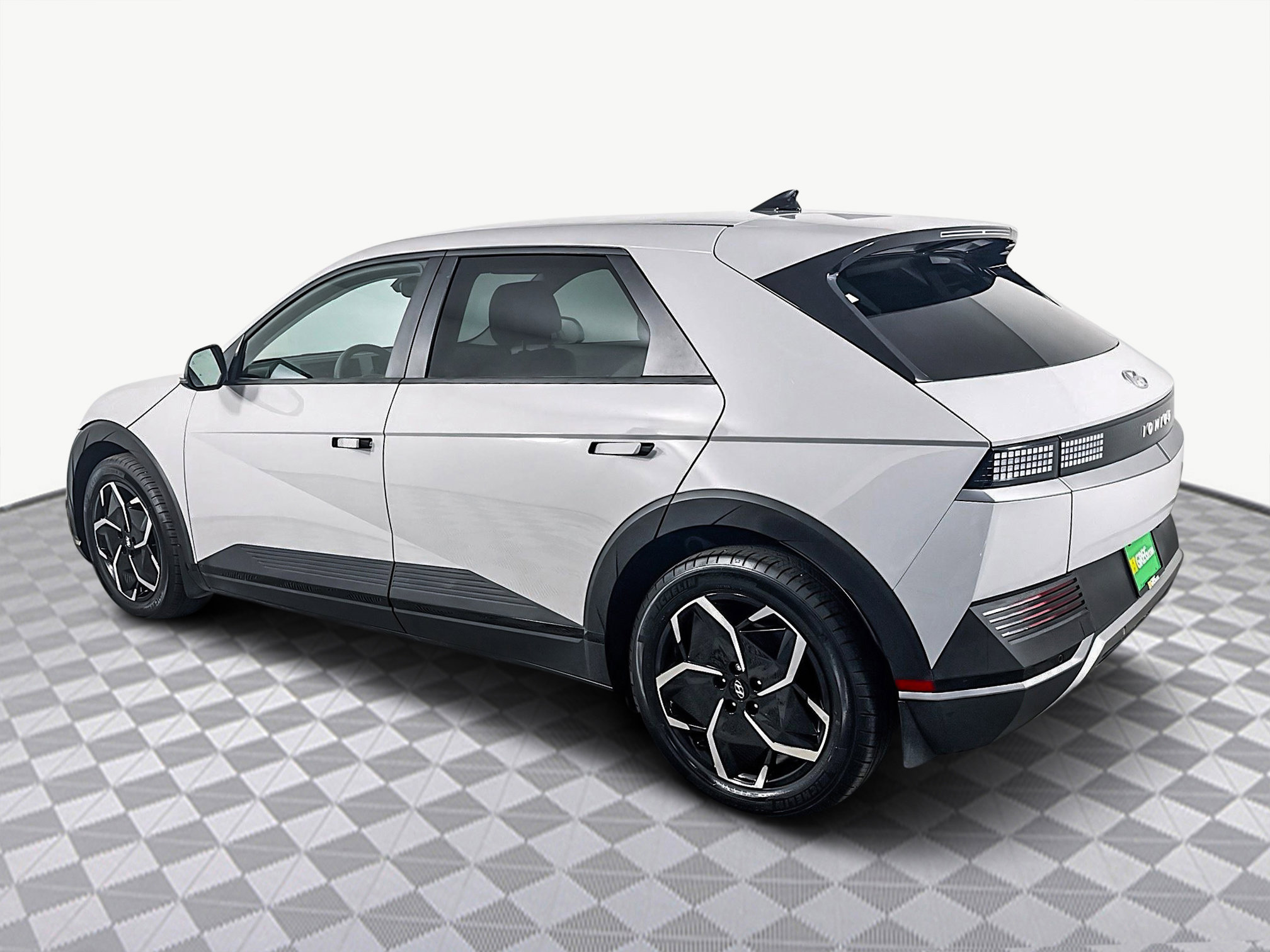 Used 2023 Hyundai Ioniq 5 SEL image 7