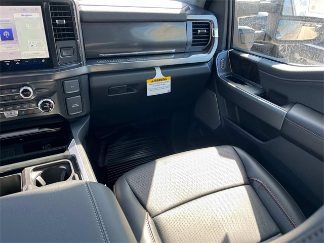 New 2025 Ford F250 Lariat w/ Lariat Ultimate Package image 13