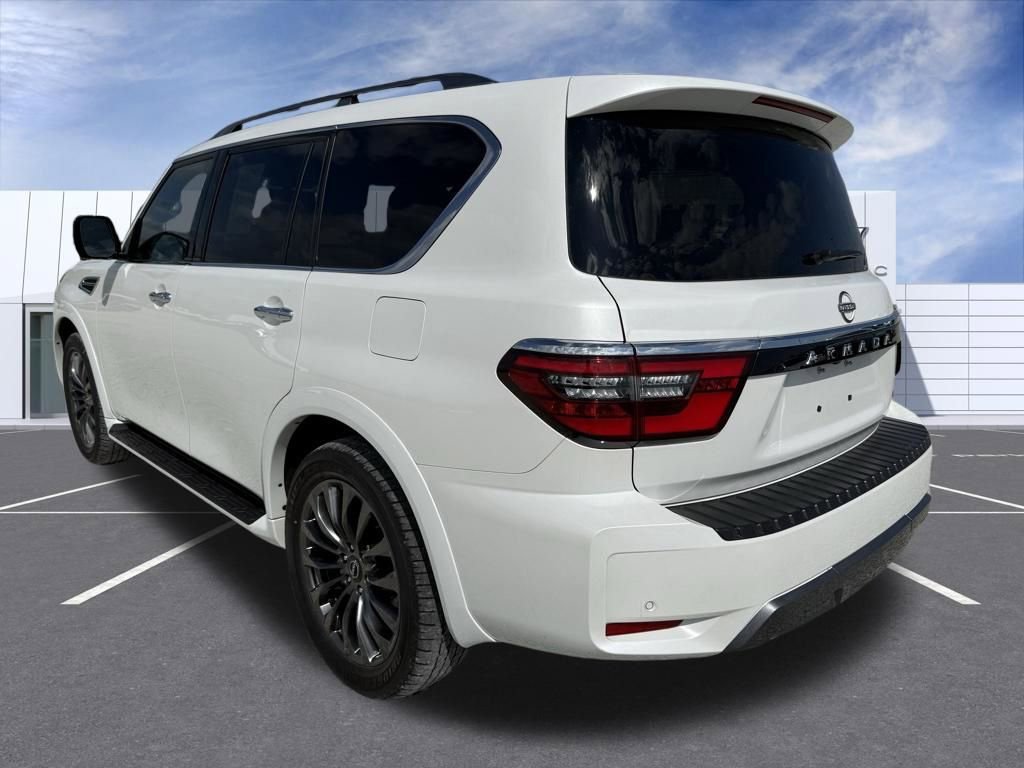 Used 2024 Nissan Armada Platinum w/ Cargo Package AWD/4WD image 4