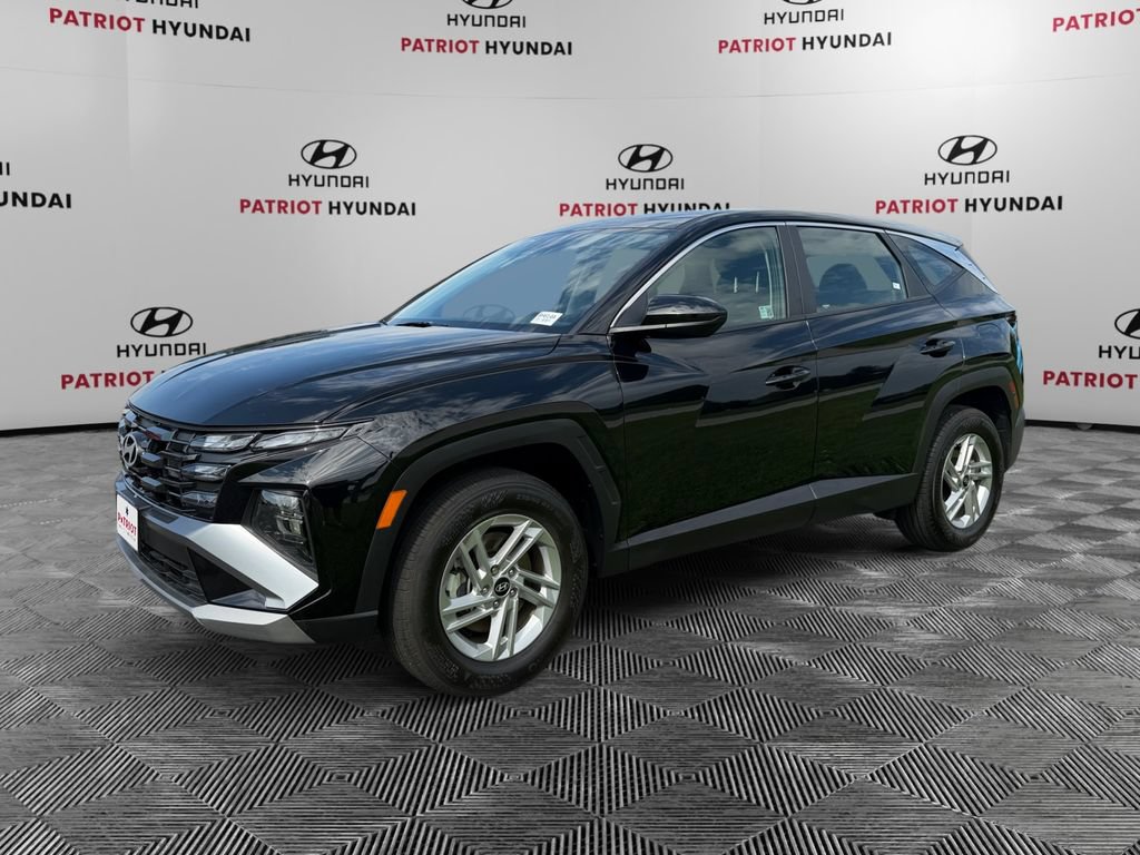 Used 2025 Hyundai Tucson SE AWD/4WD image 7