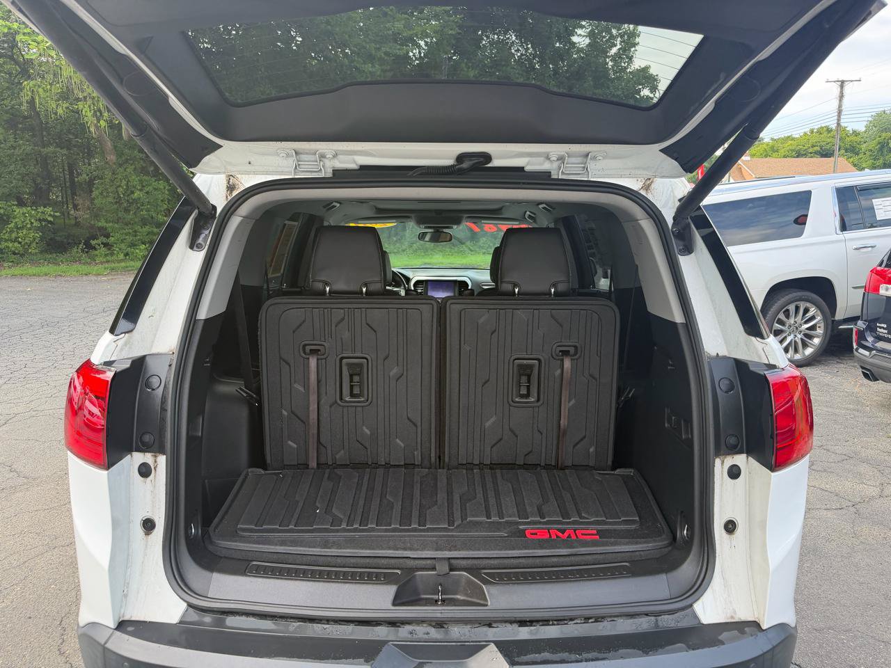 Used 2017 GMC Acadia SLT AWD/4WD image 24