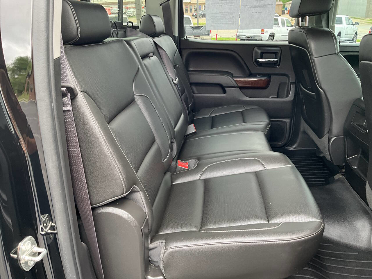 Used 2015 GMC Sierra 2500 SLT w/ Duramax Plus Package image 15