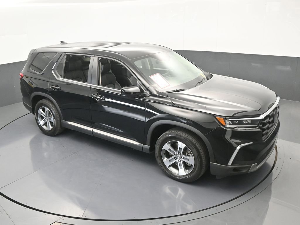 Used 2025 Honda Pilot EX-L image 55