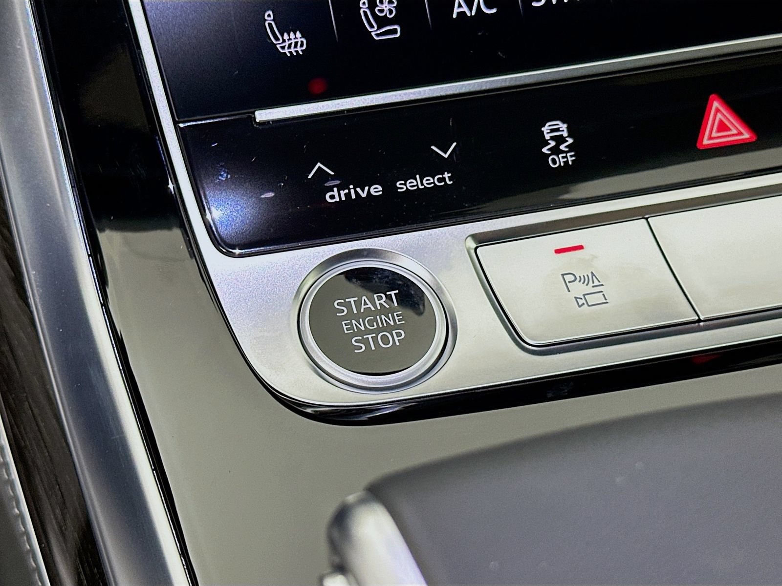 New 2026 Audi Q8 Premium Plus AWD/4WD image 20