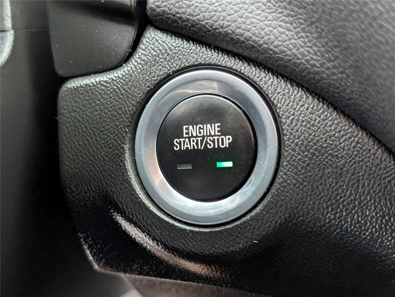 Used 2022 Chevrolet Equinox LT image 23