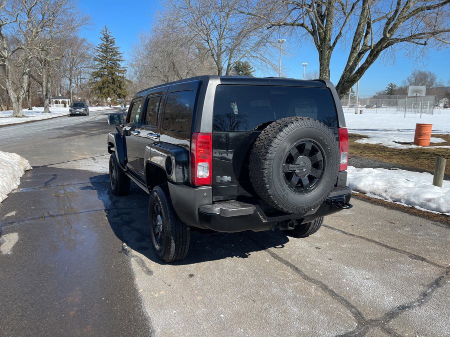 Used 2008 HUMMER H3 Luxury w/ Chrome Appearance Package image 18