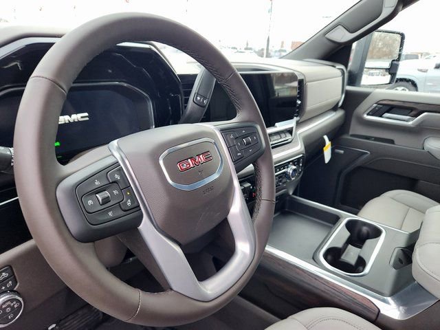 New 2026 GMC Sierra 3500 SLT w/ SLT Convenience Package image 12