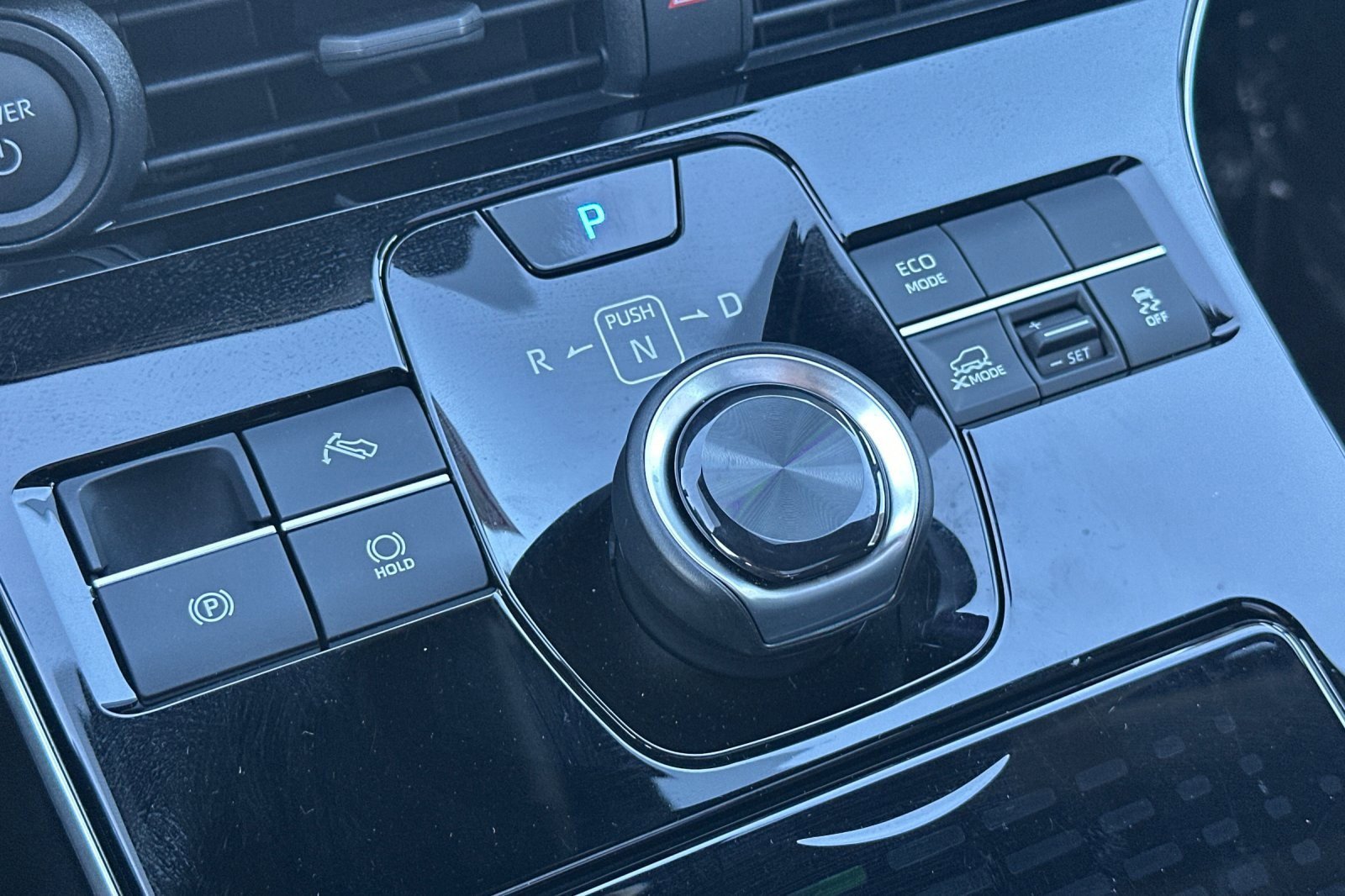 Certified 2025 Toyota bZ4X AWD image 20