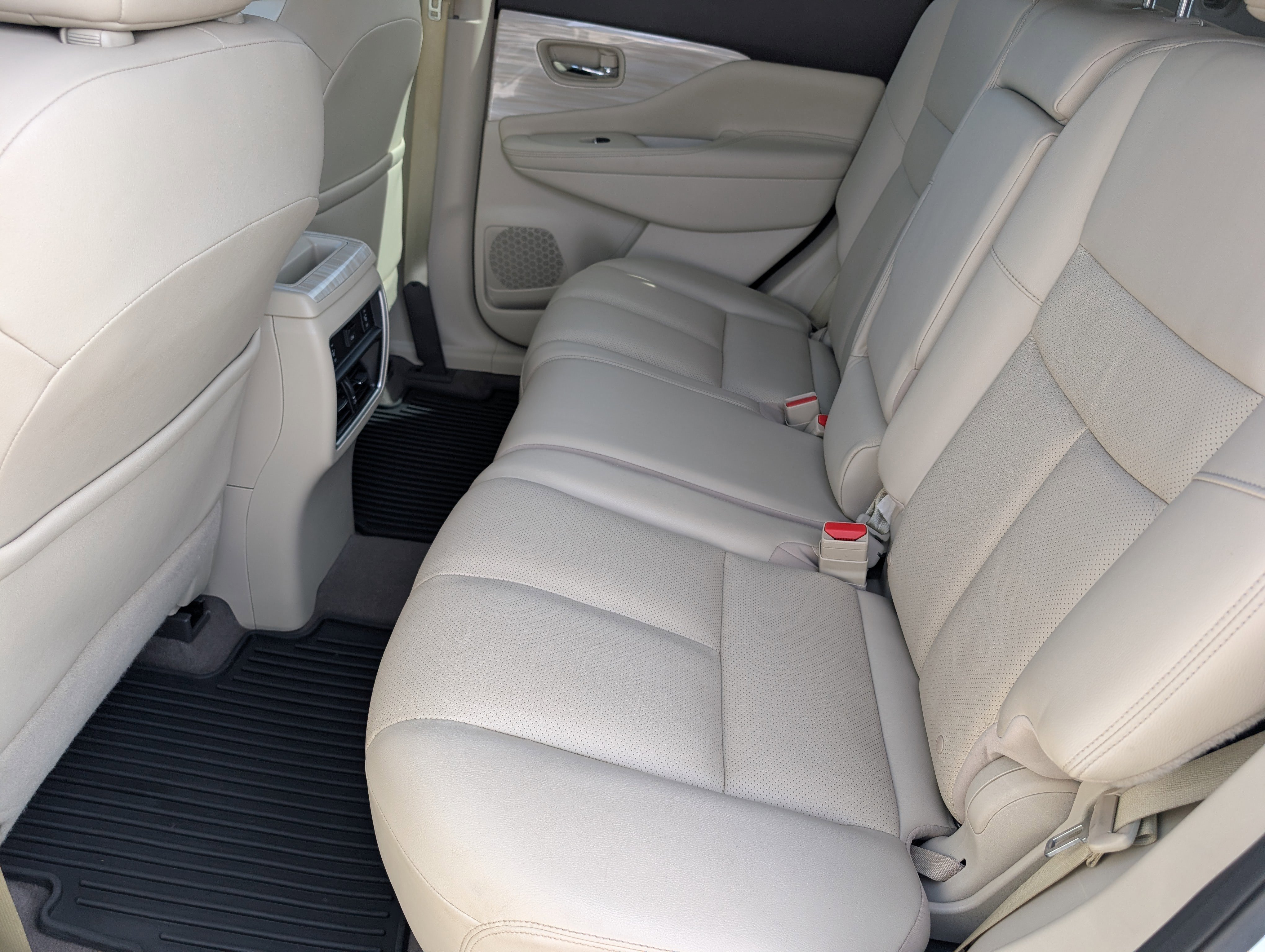 Used 2018 Nissan Murano Platinum w/ Cargo Package image 11