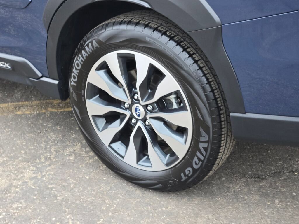 Certified 2025 Subaru Outback Touring XT image 14