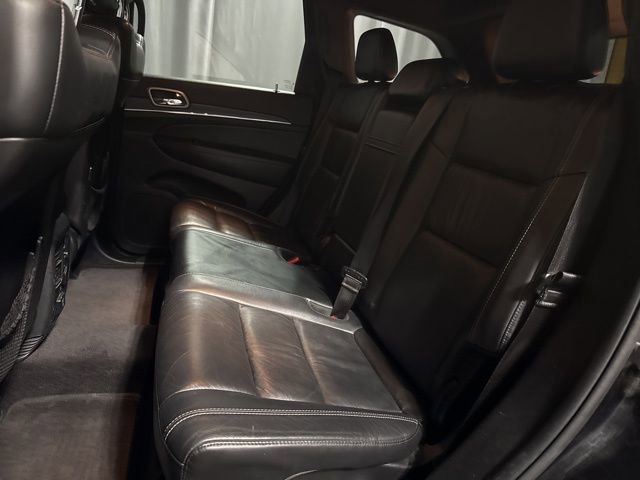 Used 2016 Jeep Grand Cherokee Limited image 30