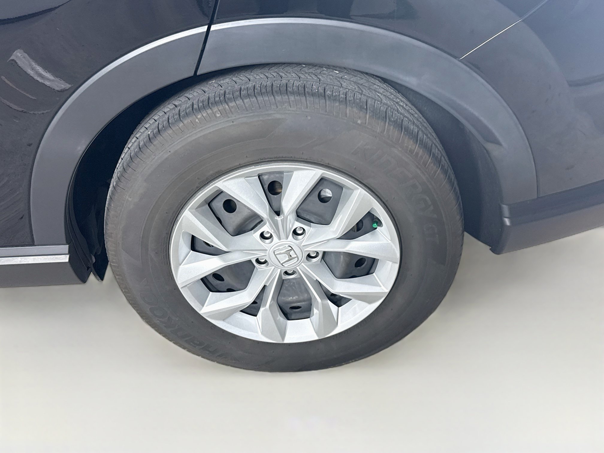 Used 2025 Honda CR-V LX image 35