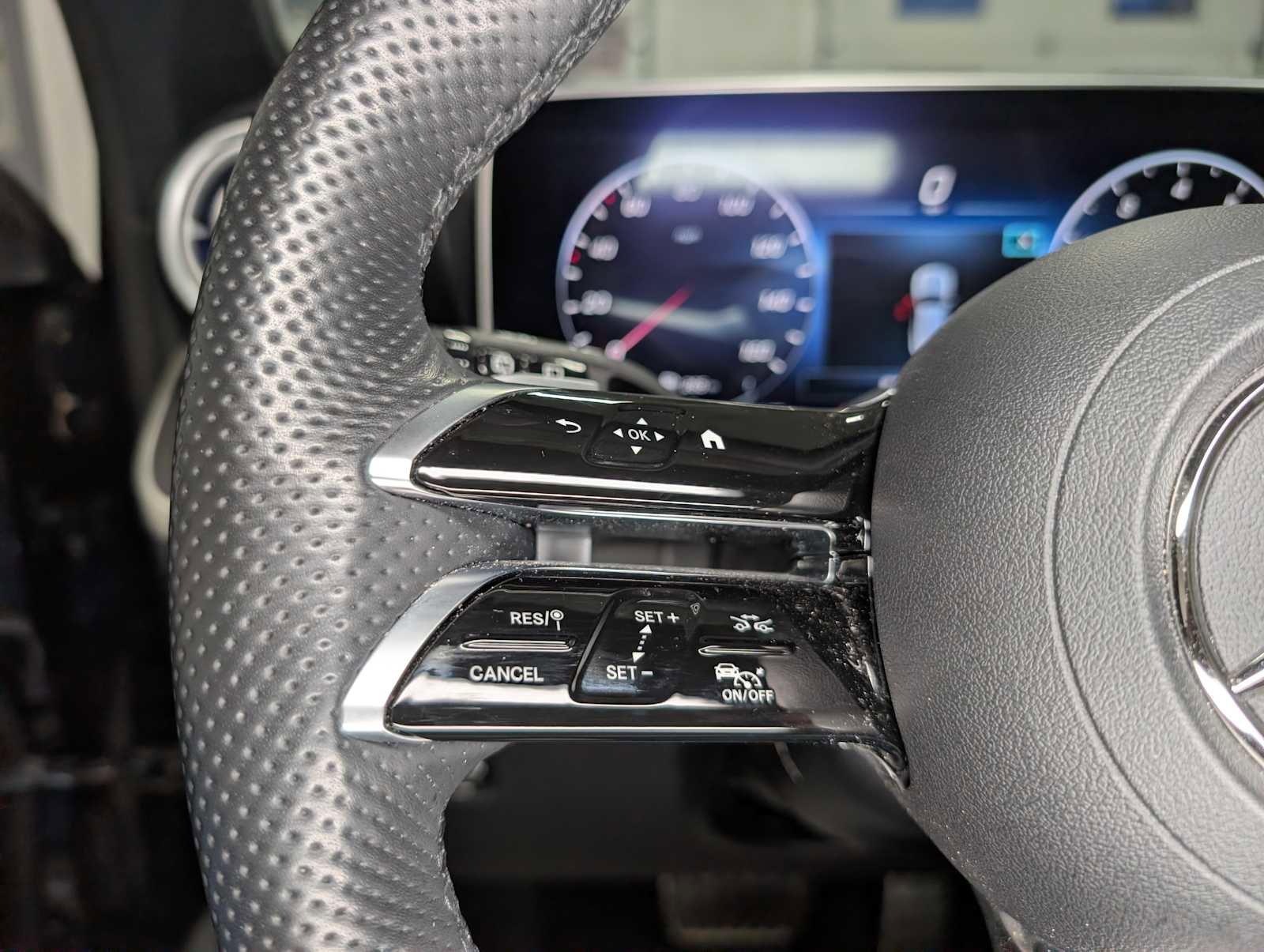 Certified 2023 Mercedes-Benz GLC 300 4MATIC image 34