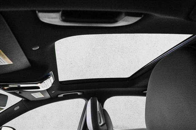 New 2026 Mercedes-Benz C 300 4MATIC Sedan image 17