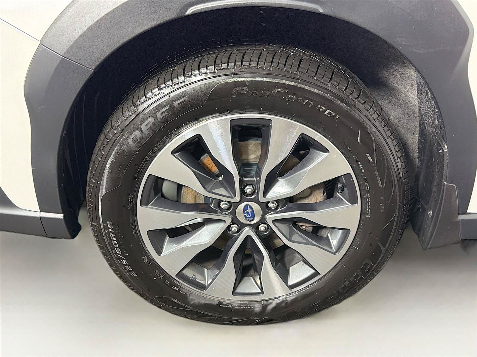 Used 2023 Subaru Outback Touring XT AWD/4WD image 34