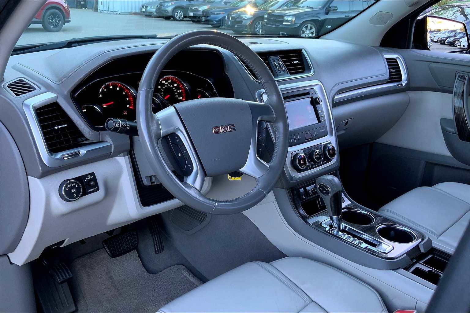 Used 2016 GMC Acadia SLT w/ Open Road Package image 17