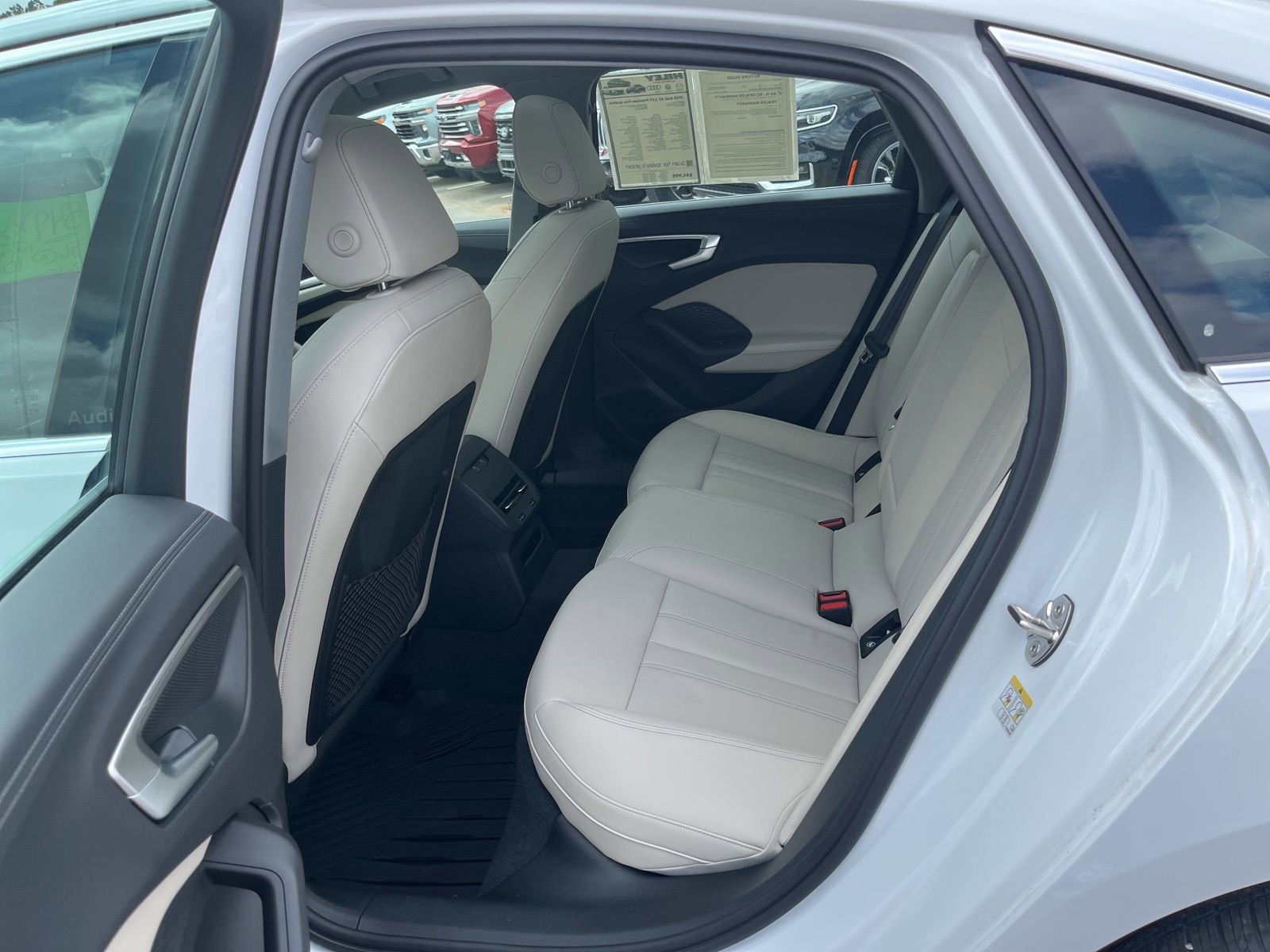 Used 2025 Audi A5 2.0T Premium w/ Convenience Package image 29