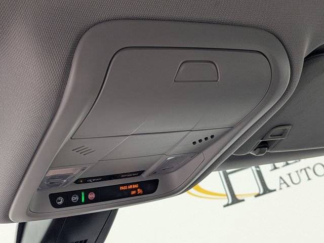 Certified 2025 Chevrolet Blazer LT FWD image 23