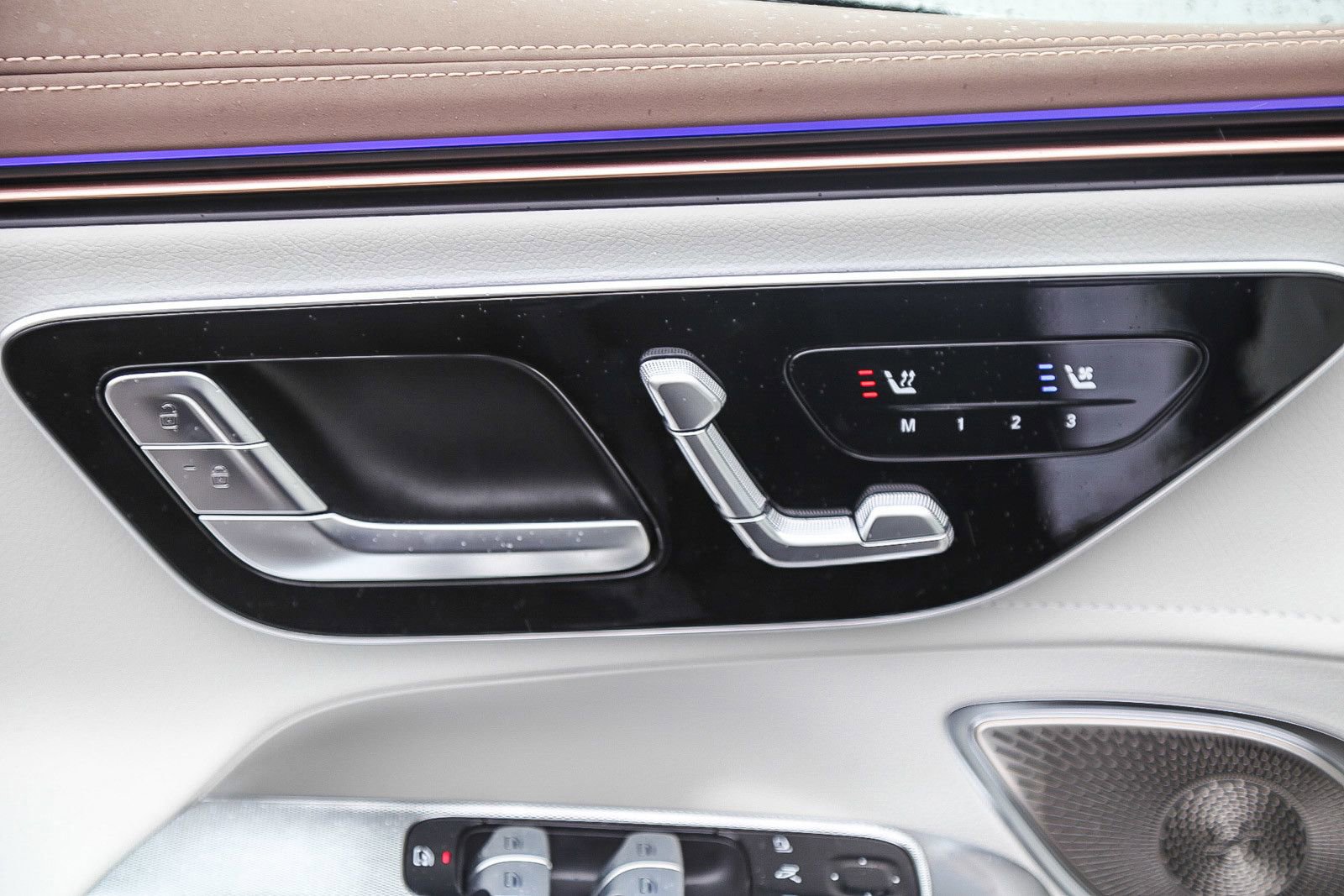 Used 2024 Mercedes-Benz EQE 350+ 4MATIC Sedan image 27