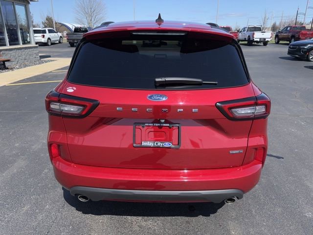 Certified 2023 Ford Escape ST-Line Select AWD/4WD image 13