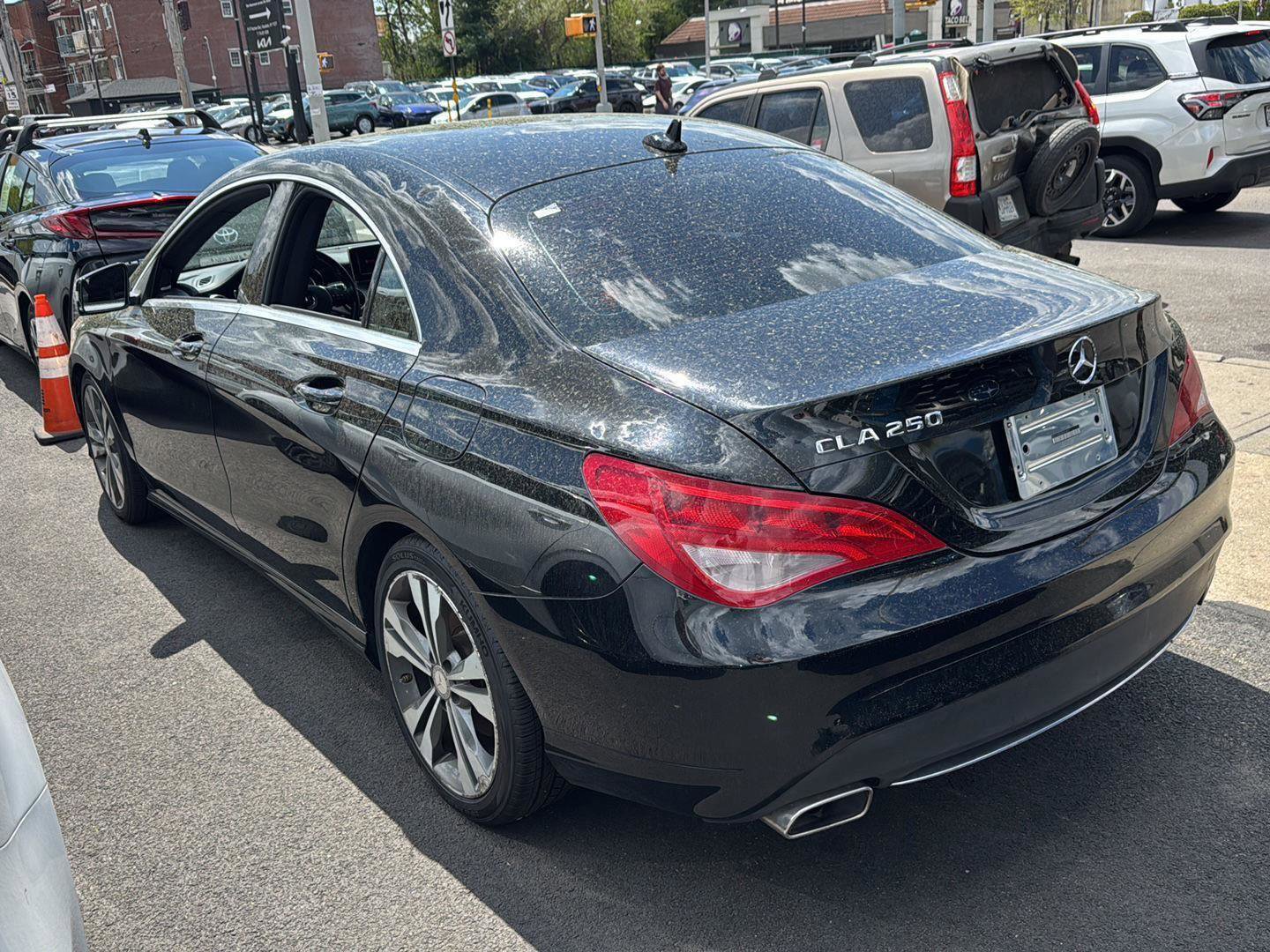 Used 2014 Mercedes-Benz CLA 250 image 3