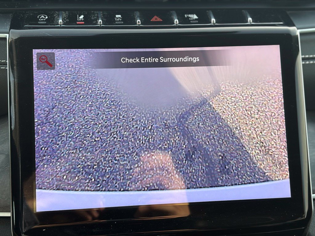 Certified 2023 Jeep Grand Cherokee Limited AWD/4WD image 39