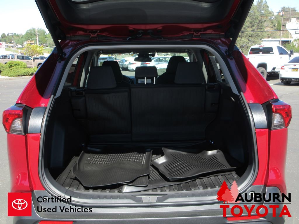 Certified 2025 Toyota RAV4 XLE w/ Convenience Package image 6