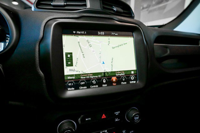 Used 2022 Jeep Renegade Limited w/ Sun, Sound & Wheels Group AWD/4WD image 37