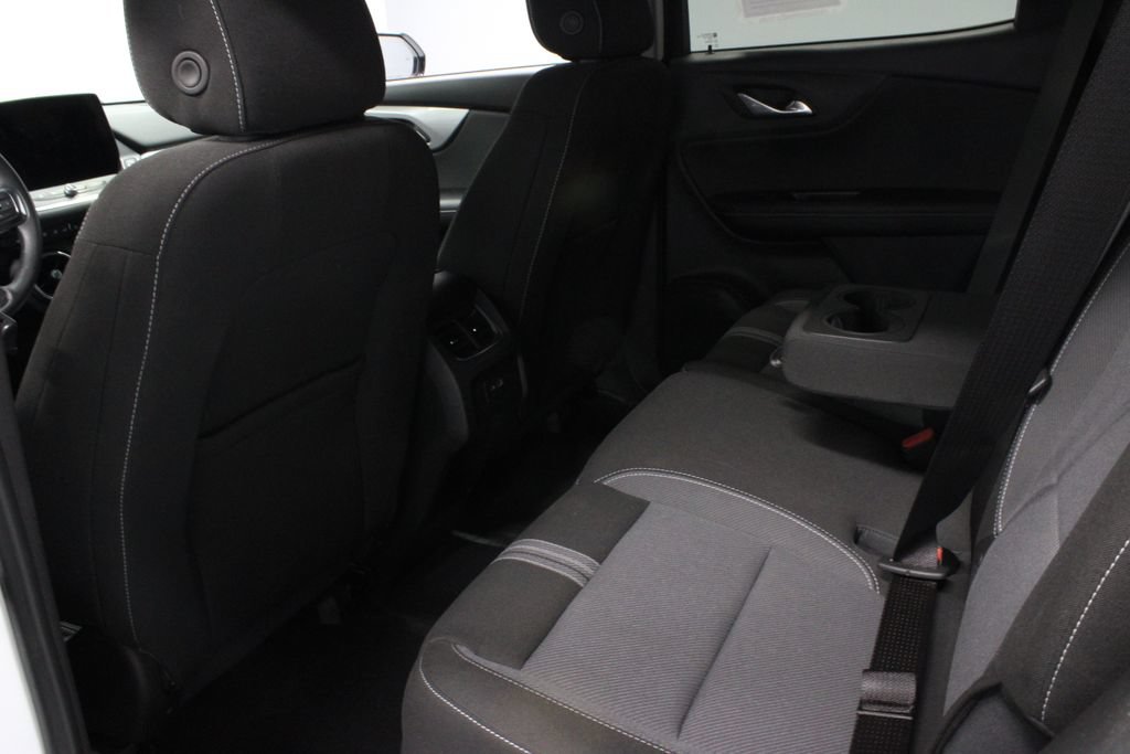 Used 2024 Chevrolet Blazer LT w/ Convenience Package FWD image 20