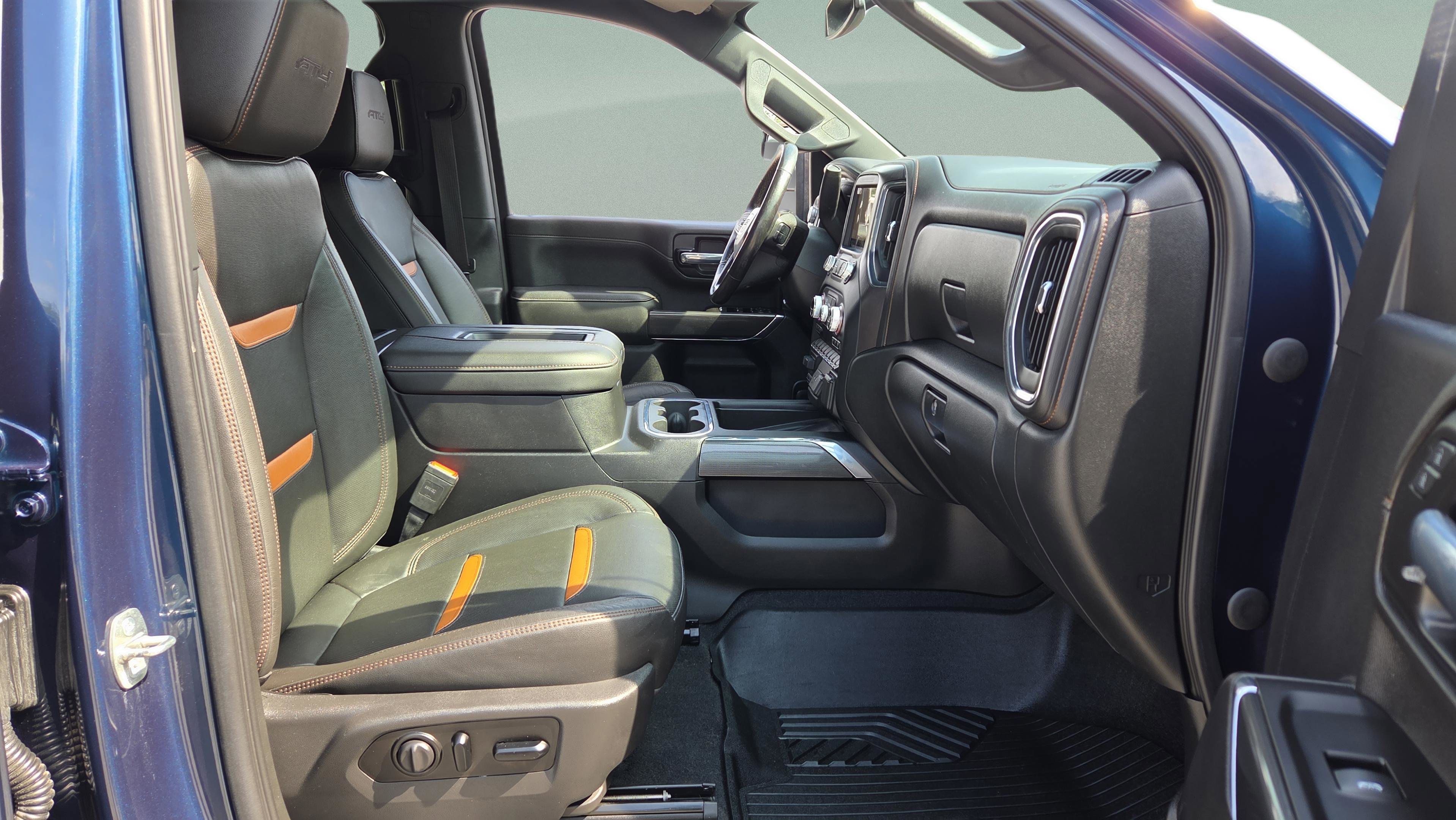 Used 2020 GMC Sierra 2500 AT4 w/ AT4 Premium Package AWD/4WD image 16