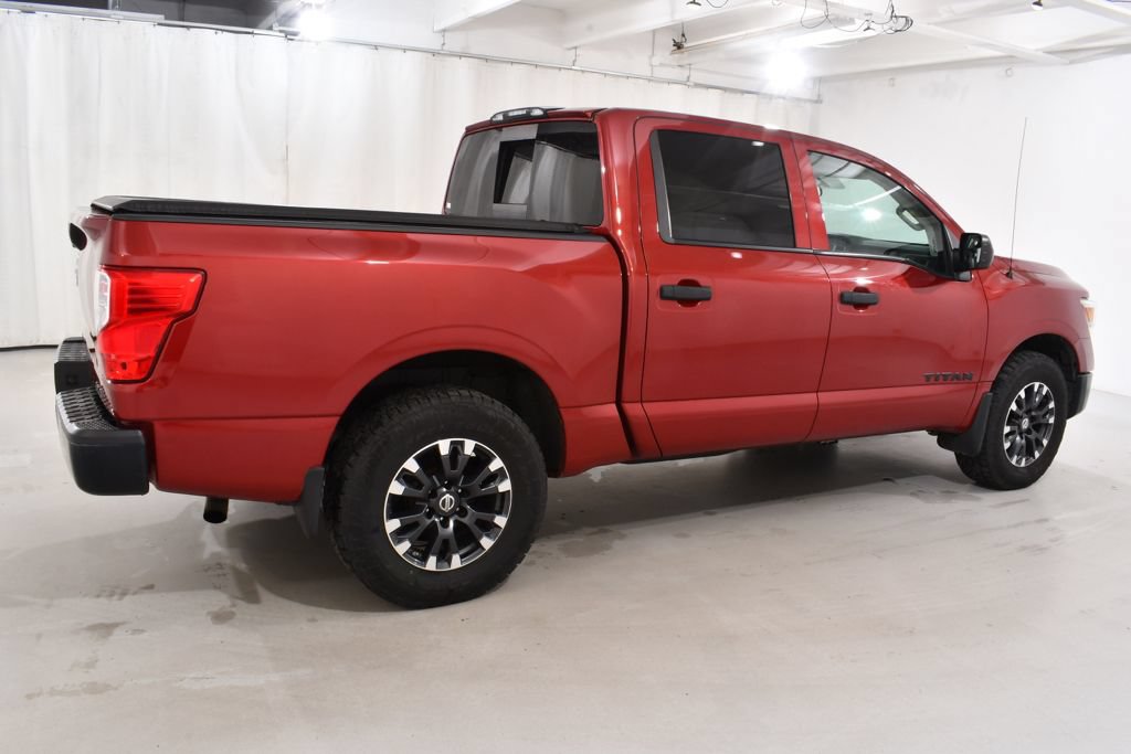 Used 2019 Nissan Titan S AWD/4WD image 11