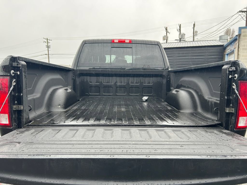 Used 2017 RAM 2500 Big Horn image 24