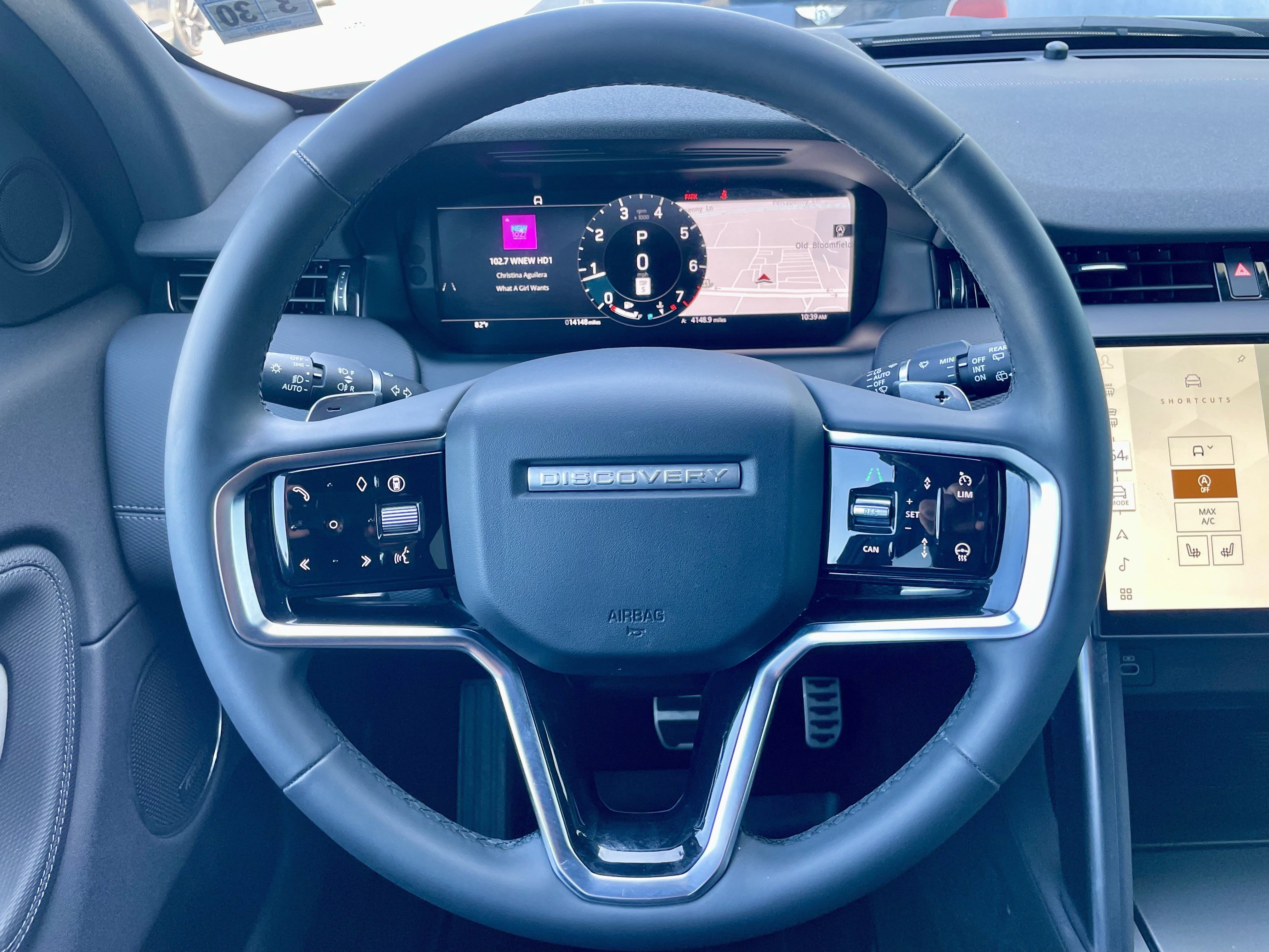 Certified 2025 Land Rover Discovery Sport Dynamic SE AWD/4WD image 21