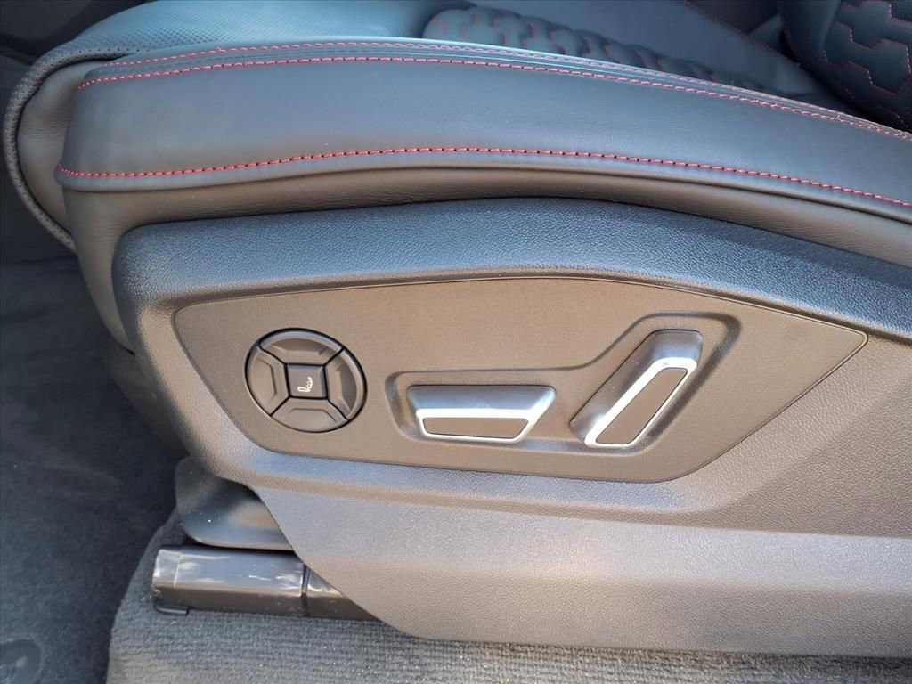 New 2026 Audi RS Q8 performance image 10