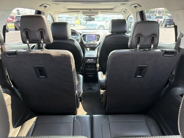 Used 2017 GMC Acadia SLT FWD image 15