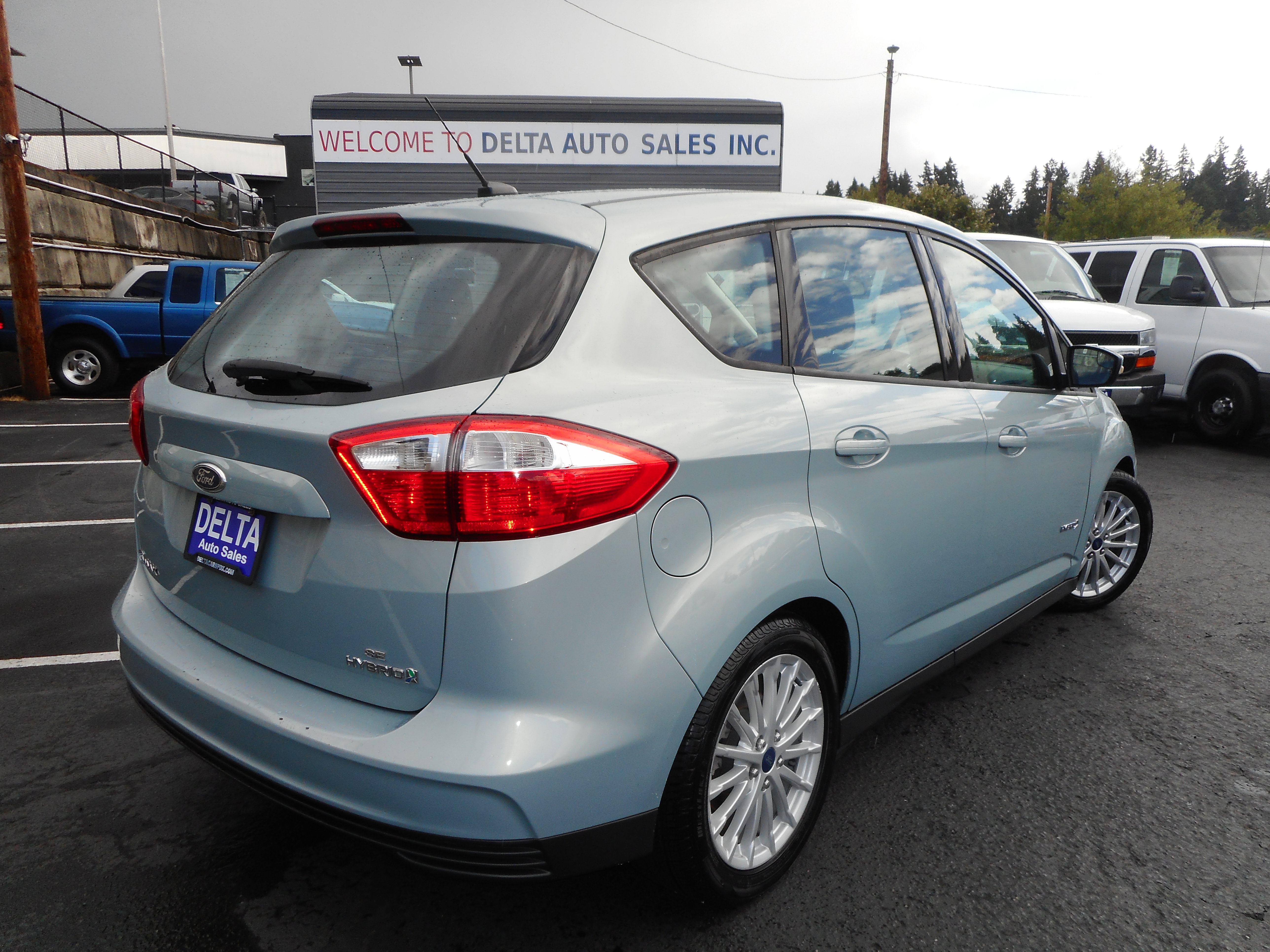 Used 2014 Ford C-MAX SE FWD image 9