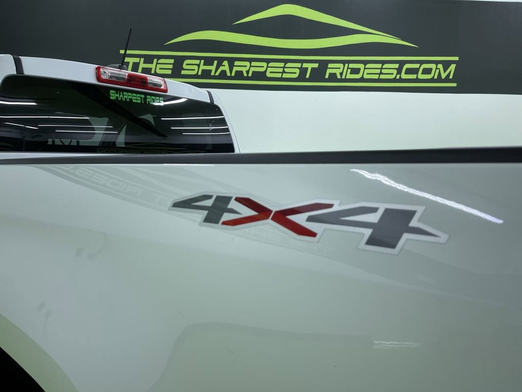 Used 2022 Chevrolet Colorado W/T image 15