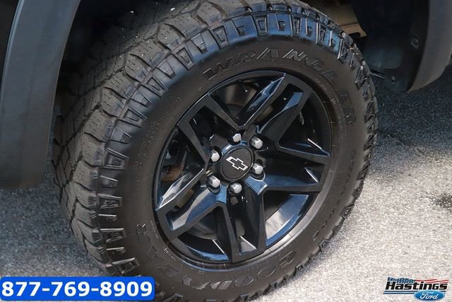 Used 2019 Chevrolet Silverado 1500 LT Trail Boss AWD/4WD image 7